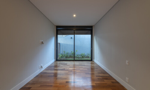 Residência - Condomínio Real
Projeto: Uesterli Gabriel