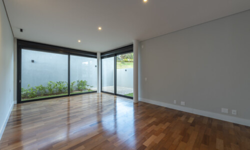 Residência - Condomínio Real
Projeto: Uesterli Gabriel