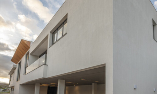 Residência - Condomínio Real
Projeto: Uesterli Gabriel