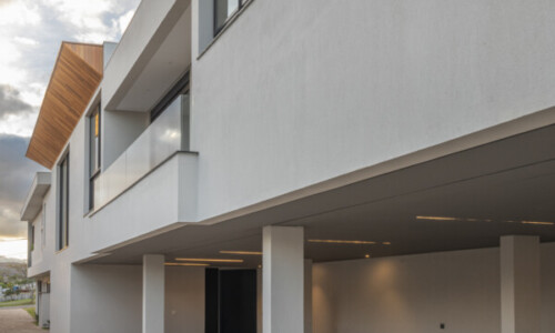 Residência - Condomínio Real
Projeto: Uesterli Gabriel