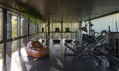 Residência - Península dos Pássaros
Projeto: Arquitetos Associados e BIRI Arquitetura