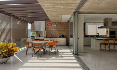 Casa Alphaville
Residência - Costa Laguna
Projeto: Tina Barbosa