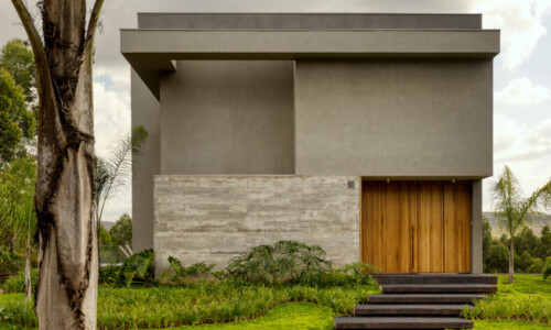 Casa Alphaville
Residência - Costa Laguna
Projeto: Tina Barbosa